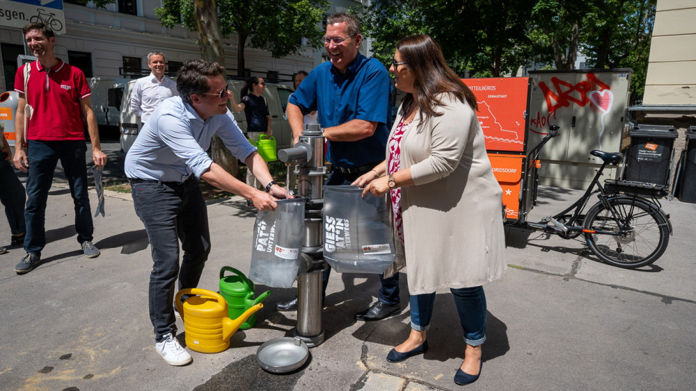 Pokroviteljstvo za zalivanje gradskih stabala